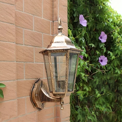 Nordic Style LED Wall Sconce Light Modern Style Metal Glass Wall Light for Bedside Courtyard