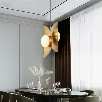 Nordic Creative Metal Decorative Pendant Light for Restaurant Bedroom and Bar