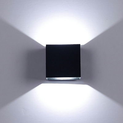 Simple Metal Geometry Wall Light for Outdoor Courtyard Villa Balcony and Corridor