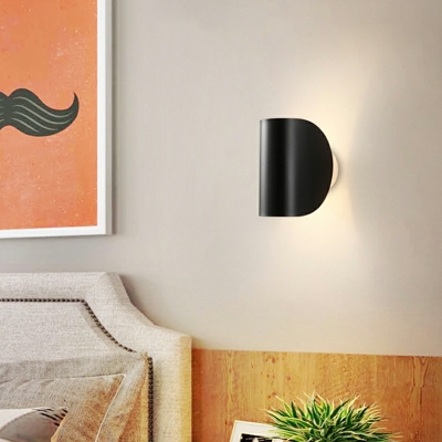 Nordic Style Metal Wall Light Modern Style Minimalism Wall Sconce Light for Aisle Bedside