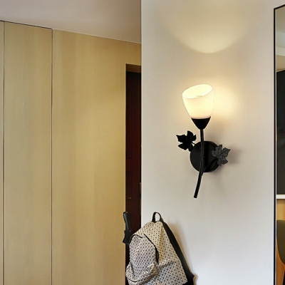 Postmodern Style Wall Mounted Lights Metal Wall Sconce Lighting for Living Room Bedroom