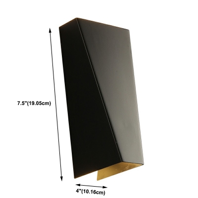 1 Light Trapezoid Shade Wall Sconce Lighting Modern Style Metal Led Wall Sconce for Living Room
