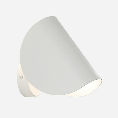 Nordic Style Metal Wall Light Modern Style Minimalism Wall Sconce Light for Aisle Bedside