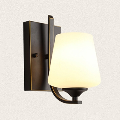 Nordic Style Glass Wall Light Modern Style Minimalism Metal Wall Sconce Light for Aisle Bedside
