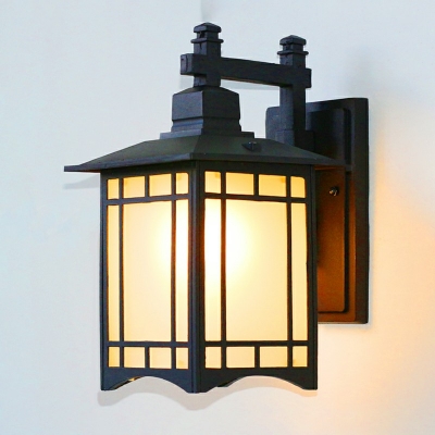 Nordic Style Metal Wall Light Modern Style Minimalism Glass Wall Sconce Light for Courtyard