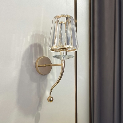 Modern Style LED Wall Sconce Light Nordic Style Metal Crystal Wall Light for Bedside Aisle