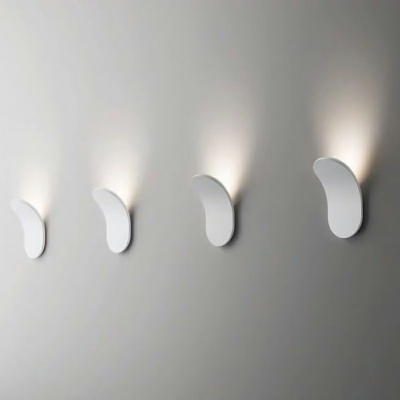 Nordic Style LED Wall Sconce Light Modern Style Metal Wall Light for Aisle Courtyard
