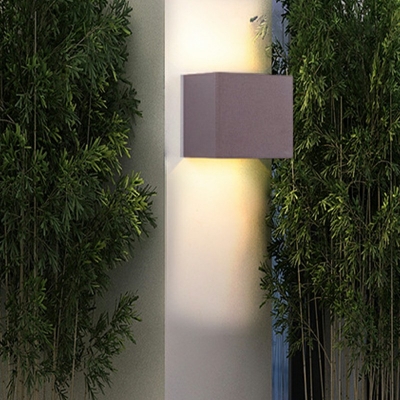 Modern Metal Outdoor Sconce Wall Light for Corridor Balcony  and  Background Wall