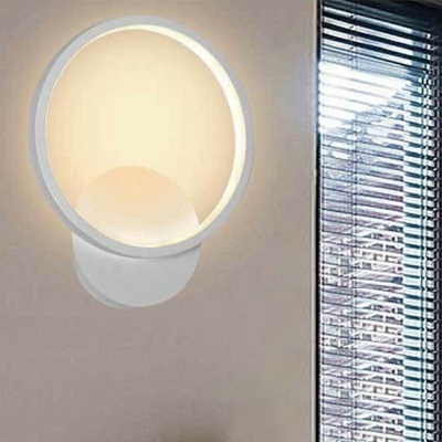 1 Light Round Shade Wall Sconce Lighting Modern Style Acrylic Led Wall Sconce for Living Room