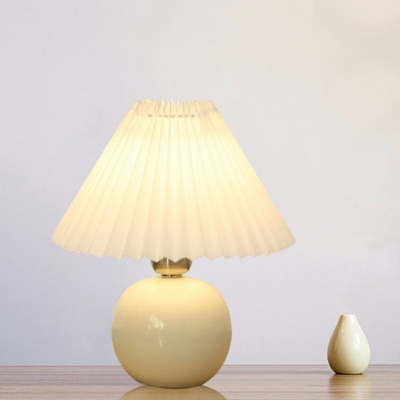 Contemporary 1 Light Table Light Macaron Style Nights and Lamp for Bedroom