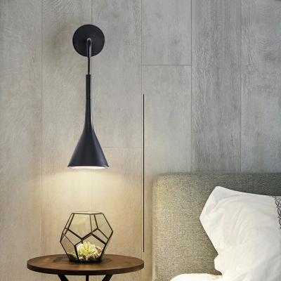 Modern Style LED Wall Lamp Minimalism Style Metal Wall Sconce Light for Bedside
