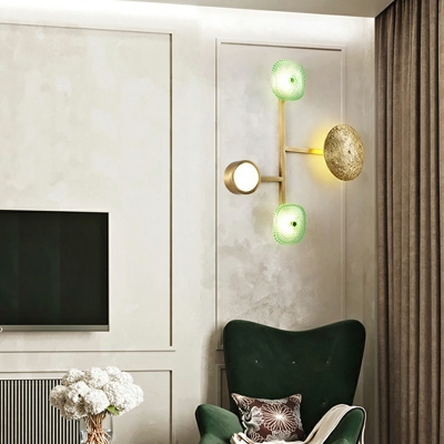 Postmodern Style Wall Sconce Gold LED Metal Wall Mounted Lamps for Living Room