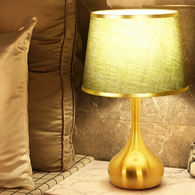 Postmodern Metal Table Lamp Green Shade Nights and Lamp for Bedroom