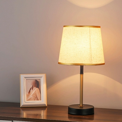Postmodern Night Table Lamps Metal 1 Head Table Light for Bedroom Living Room