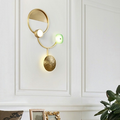 Postmodern Style Wall Sconce Gold LED Metal Wall Mounted Lamps for Living Room