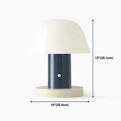 Contemporary Post-modern Nightsand Lamp Creative Metal Lamp for Living Room