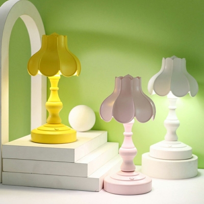 Modern Macaron Table Lamp Simple Plastic Desk Light For Living Room
