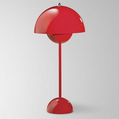Nordic Post-modern Nightsand Lamp Creative Metal Lamp for Living Room