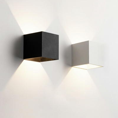 Contemporary Square Wall Mounted Light Fixture Metallic Wall Light Sconces