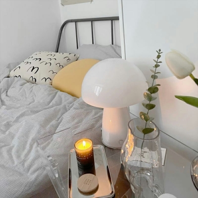 Mid-Century Warm Light Glass Table Lamp Modern Mushroom Night Table Lamps for Bedroom