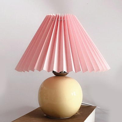 Contemporary Ceramic Pleated Table Lamp 1 Head Reading Light for Bedroom