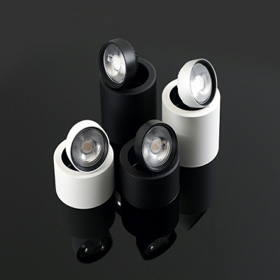 Modern Style Circular Flush Mount Light Metal 1-Light Flush Ceiling Light Fixture in White