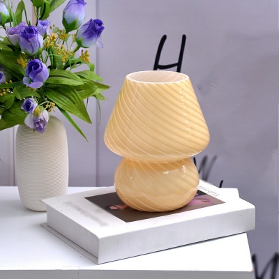 1-Light Table Lamp Contemporary Style Cone Shape Glass Dining Table Light