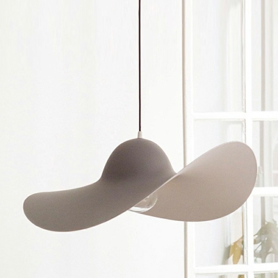 Metal Hat Pendant Light Fixtures Modern Style 1 Light Hanging Ceiling Light in White