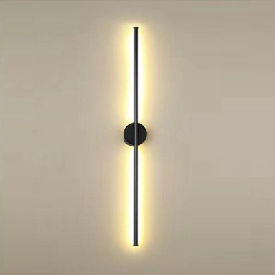 1 Light Pipe Wall Lighting Fixtures Modern Style Metal Wall Mount Light in Black