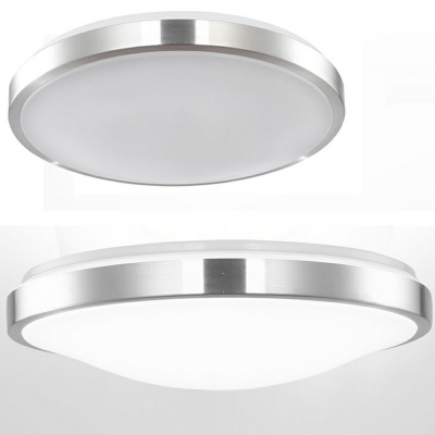 Round Flush Lighting Contemporary Metal 1-Light Flush Mount Lamp in Silver