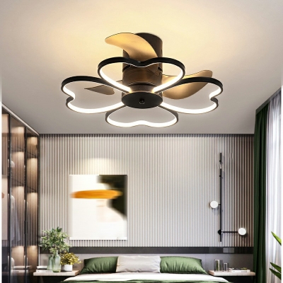 Metal Clover Flush Ceiling Light Fixtures Modern Style 4 Lights Flush Light Fixtures in White
