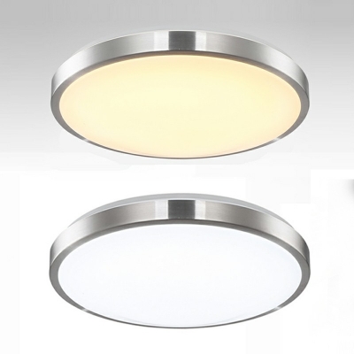 Round Flush Lighting Contemporary Metal 1-Light Flush Mount Lamp in Silver