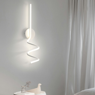 Modern Linear Wall Light Fixture Metal Sconce for Bedroom and Living Room
