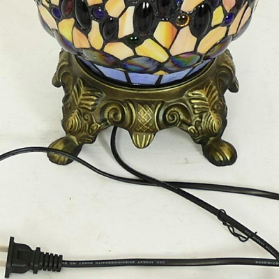 Tiffany Stained Glass Table Light for Reading Room and Bedroom