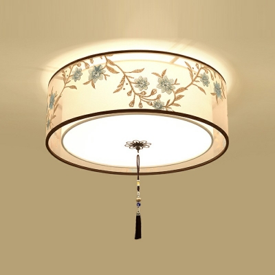 Beige Fabric Shade Flush Mount Ceiling Fixture Traditional Style Flush Light for Bedroom
