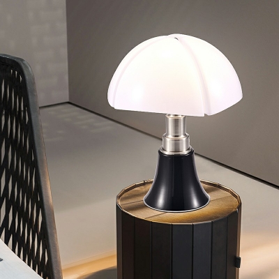 Contemporary Metal Lighting Table Lamps for Bedroom and Living Room