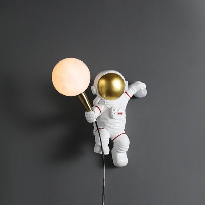Child Bedroom Astronaut Wall Light Resin Cartoon White LED Sconce Light