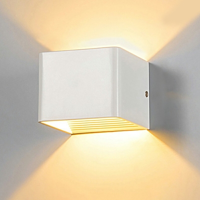 Modern Style Rectangular Sconce Light Fixture Metal 2-Lights Wall Sconces in White