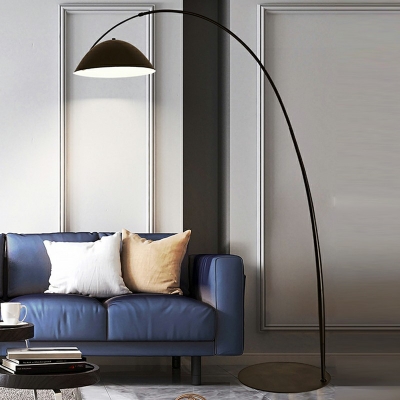 LED Minimalist Style Line Shape Floor Lamp Wrought Iron Floor Lamp for Living Room and Study in Black