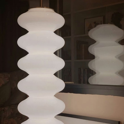 1-Light Floor Lamp Contemporary Style Geometric Shape Metal Floor Standing Lamps