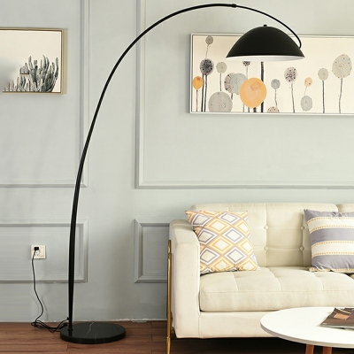 Nordic Minimalist Style Line Floor Lamp Wrought Iron Floor Lamp for Living Room and Study
