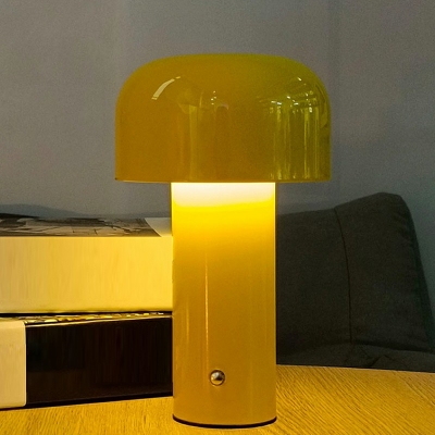 Minimalism Night Table Lamps Modern Metal Nordic Style Table Light for Bedroom