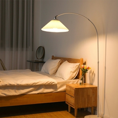 1-Light Floor Lights Minimalism Style Cone Shape Metal Floor Standing Lamps