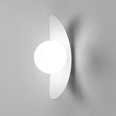 Single Bulb Wall Mount Light Fixture LED Wall Light Sconce in White