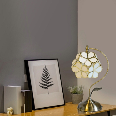 Modern Night Table Lamps Flower Glass Minimalism Table Light for Bedroom