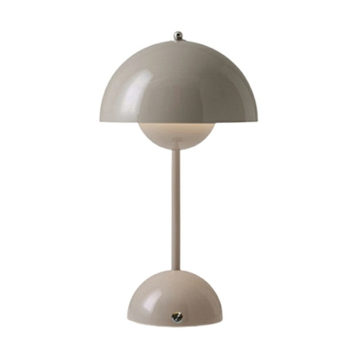 Nordic Style Modern Night Table Lamps Modern Minimalism Table Light for Bedroom