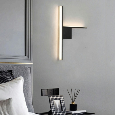 Modern Style Linear Wall Light Iron Wall Sconces for Living Room
