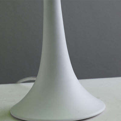 Ultra Modern Style Table Lamp Sigle Head LED Table Lighting
