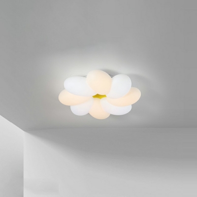 Kids Style Flower Shape Flush Mount Lighting Plastic Ceiling Mounted Fixture