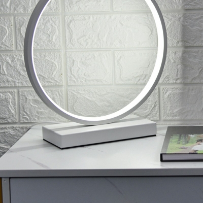 1-Light Table Lamp Contemporary Style Ring Shape Metal Nightstand Lamp